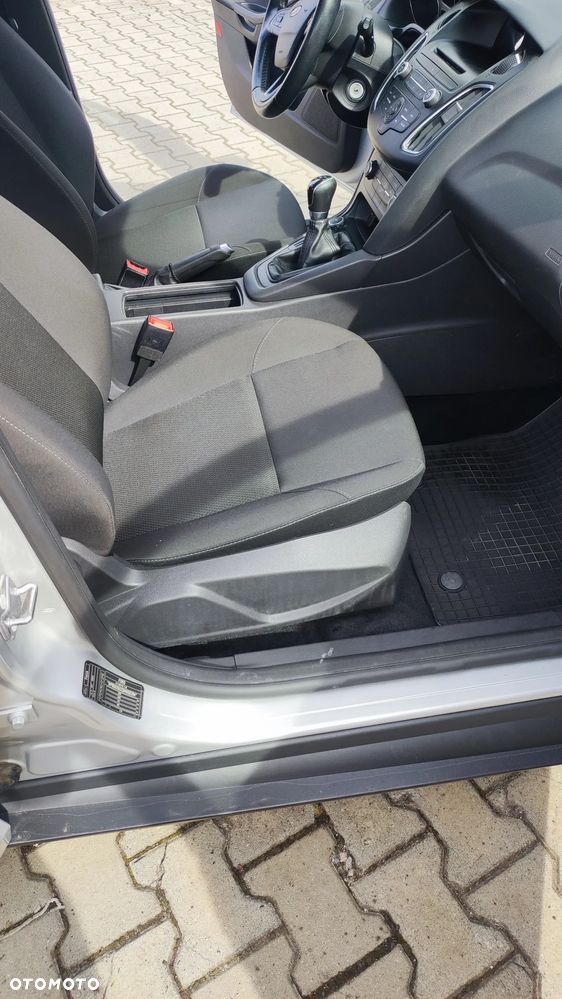 Ford Focus 1.6 Gold X - 21