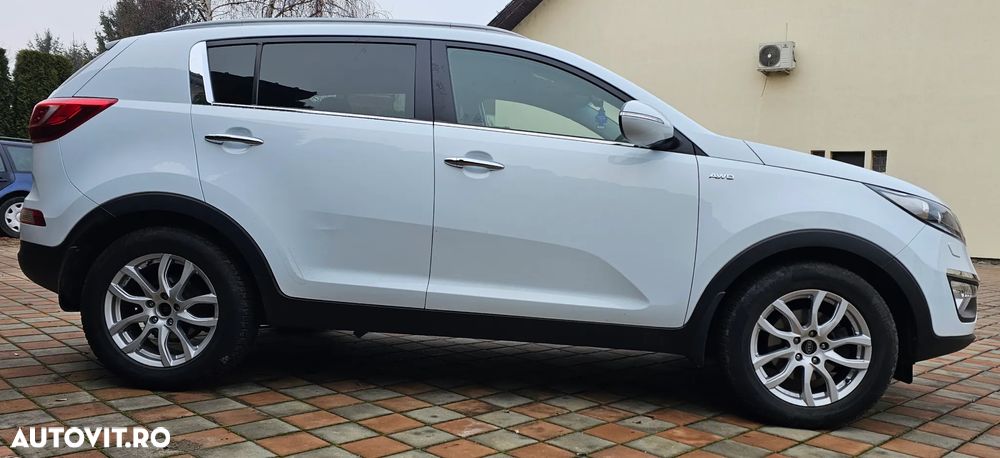 Kia Sportage 2.0 CRDI 184 4WD Automatik Spirit - 3
