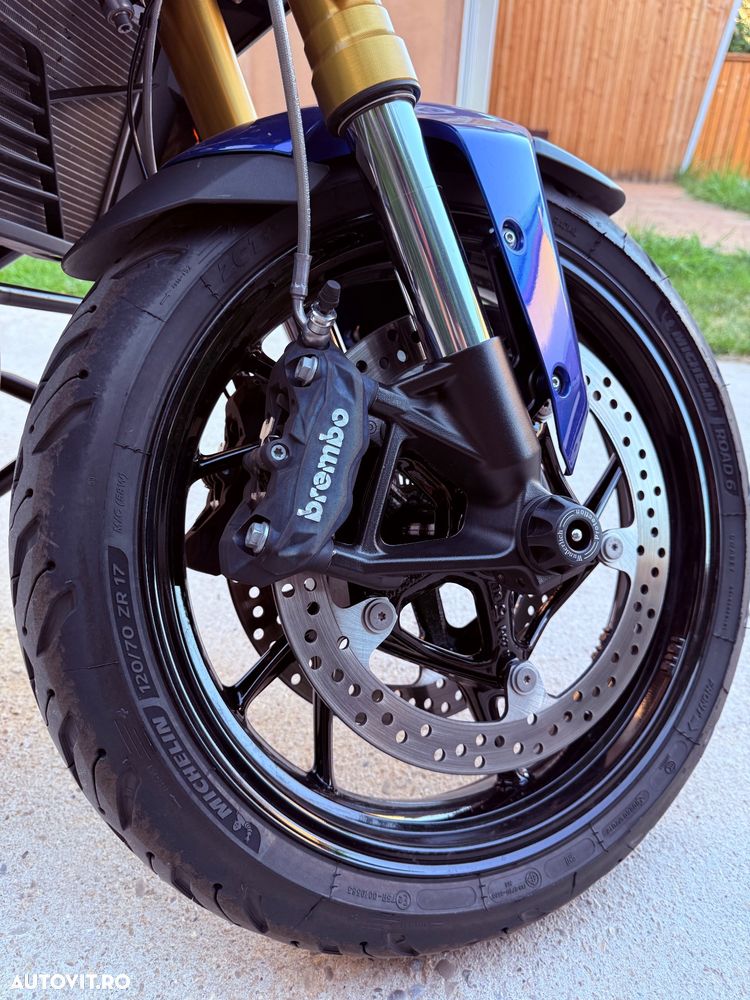 BMW F900XR - 8