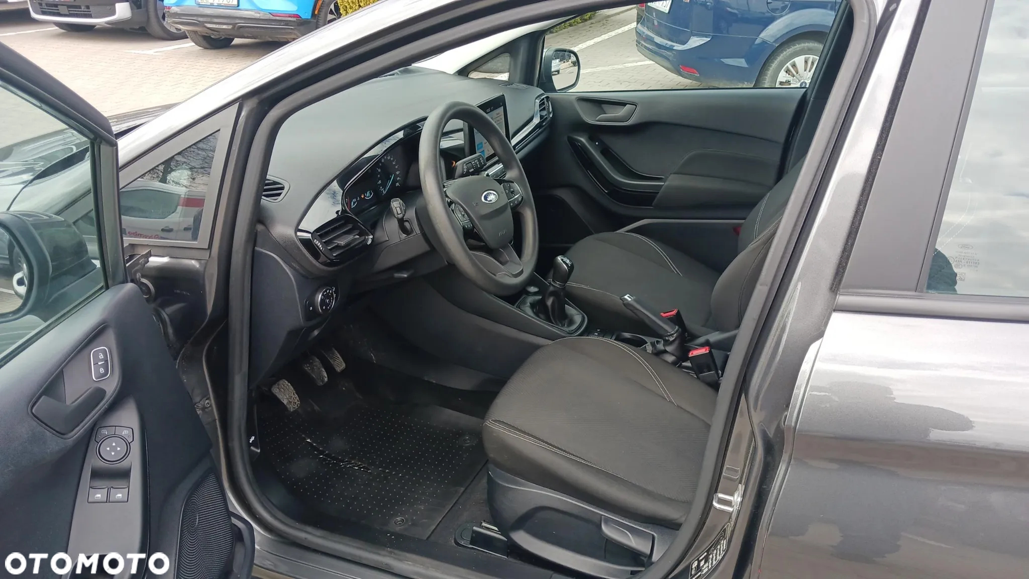 Ford Fiesta 1.1 Trend ASS - 10