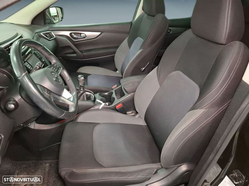 Nissan Qashqai 1.2 DIG-T N-Connecta 18 - 11