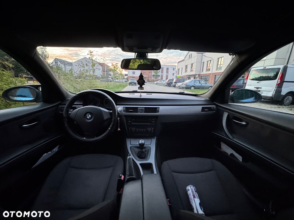BMW Seria 3 - 10