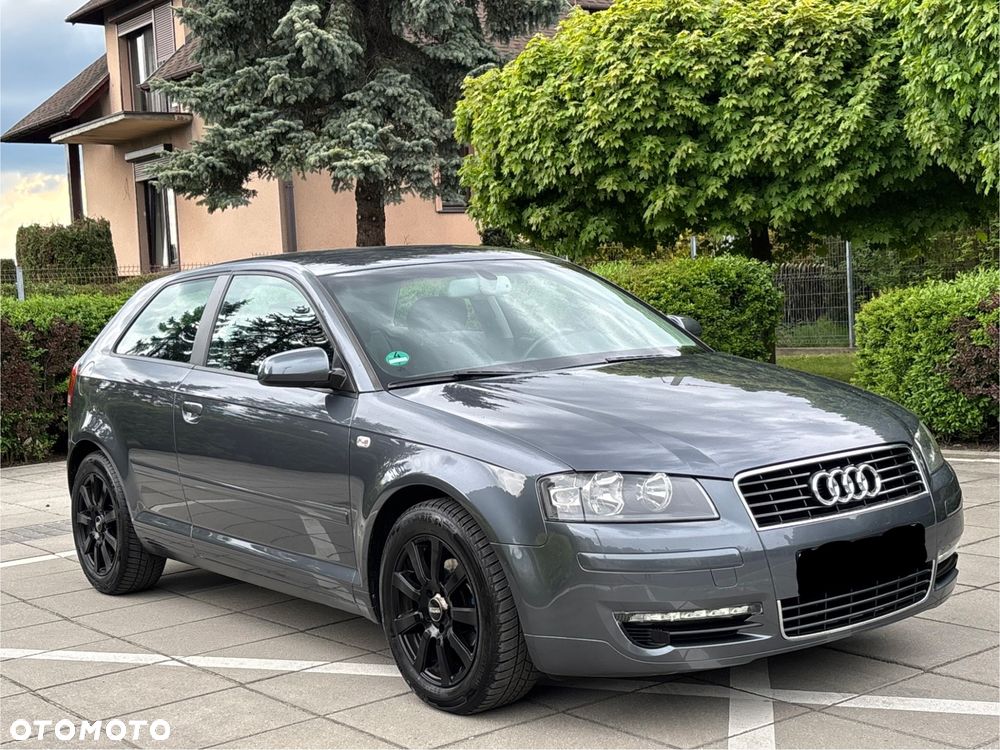 Audi A3 3-drzwiowe 1.6 Ambition - 4