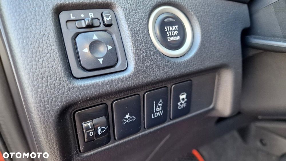 Mitsubishi L200 - 21