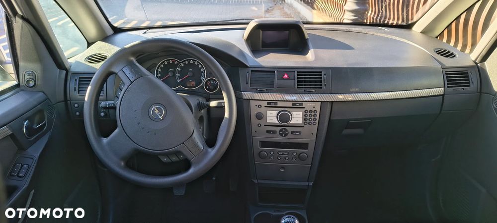 Opel Meriva - 10