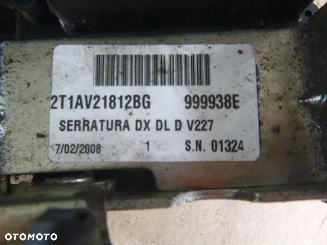 CENTRALNY ZAMEK PRAWY PRZÓD PRAWY PRZEDNI FORD TRANSIT CONNECT - 7