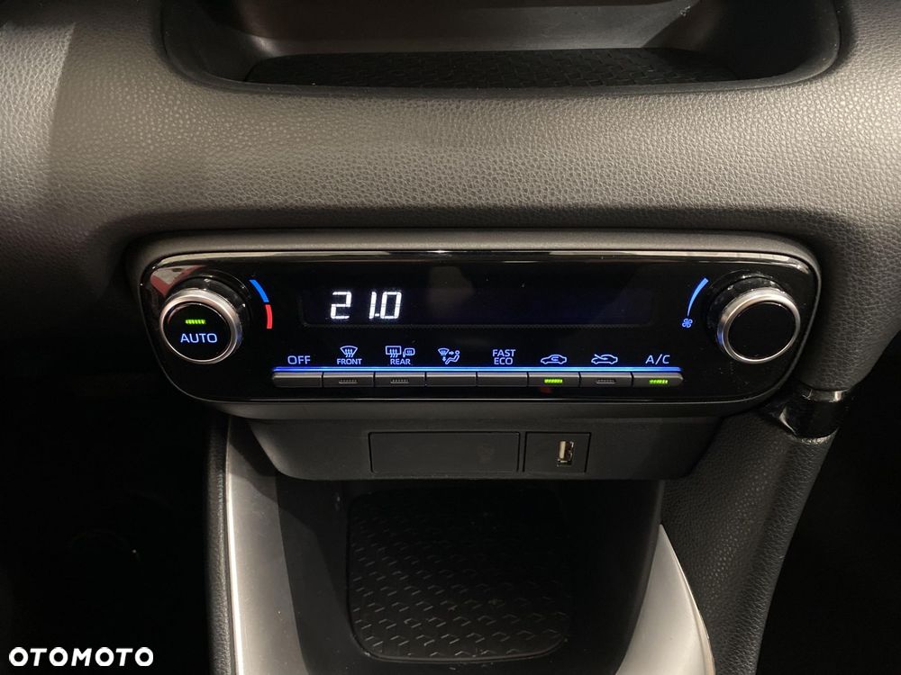 Toyota Yaris Hybrid 1.5 Comfort - 18