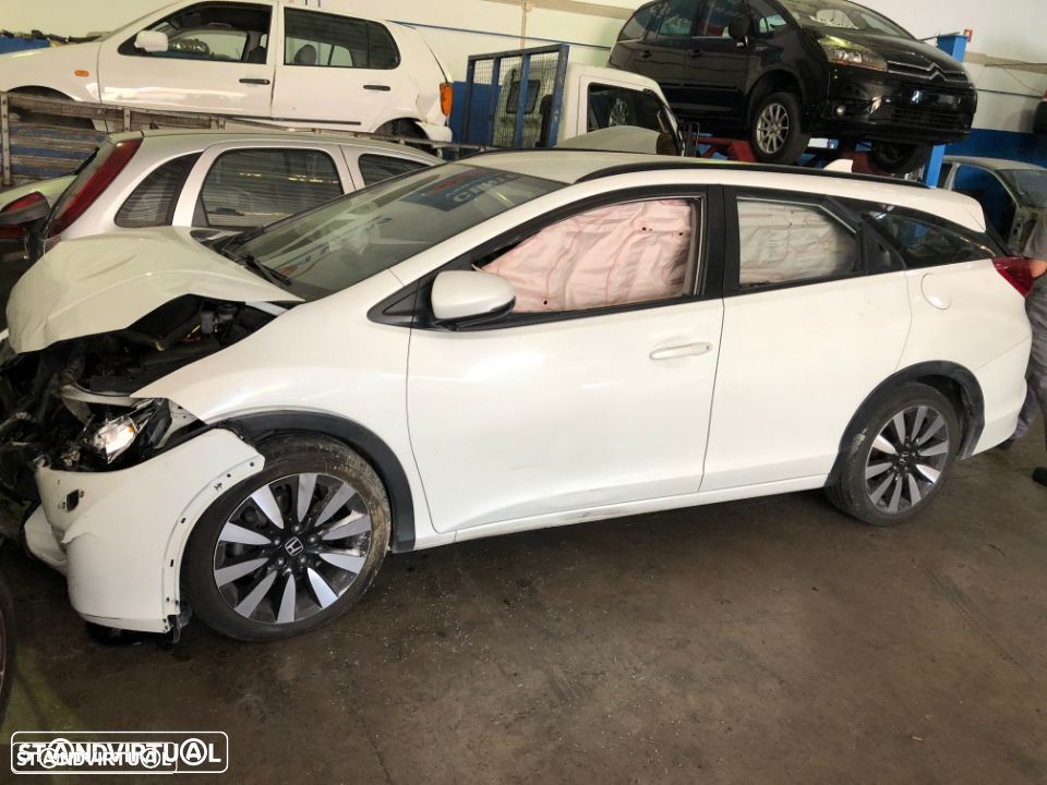 Honda Civic IX Tourer 1.6 i-DTEC de 2015 para peças - 1