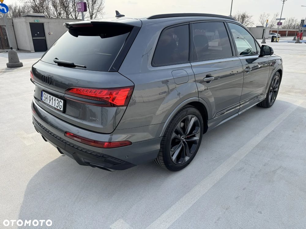 Audi Q7 - 6