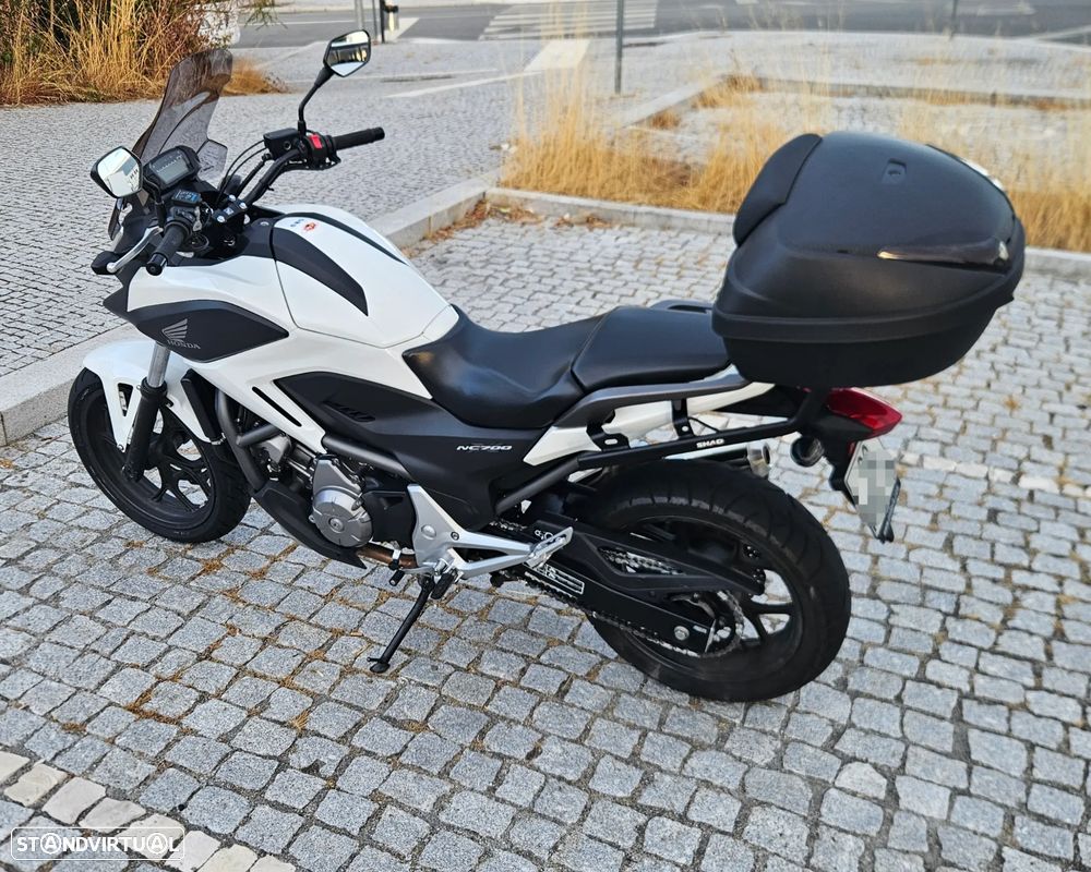 Honda NC700X - 6