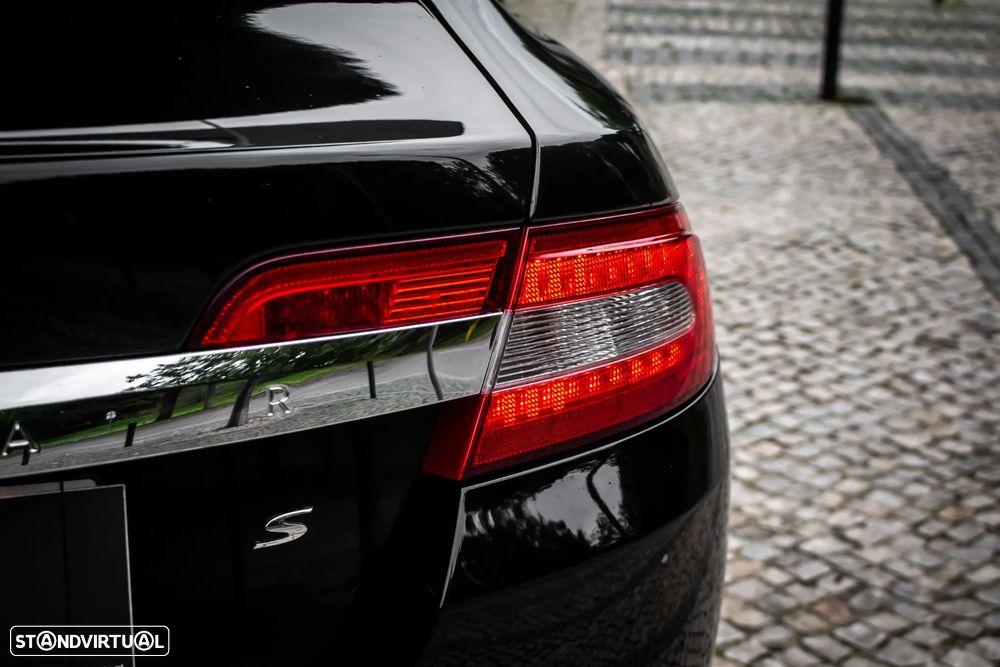 Jaguar XF 3.0 D V6 S Luxury - 13