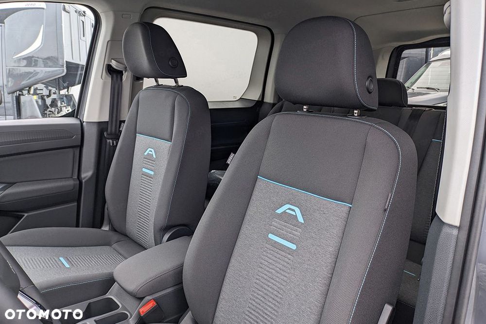 Ford Tourneo Connect - 9