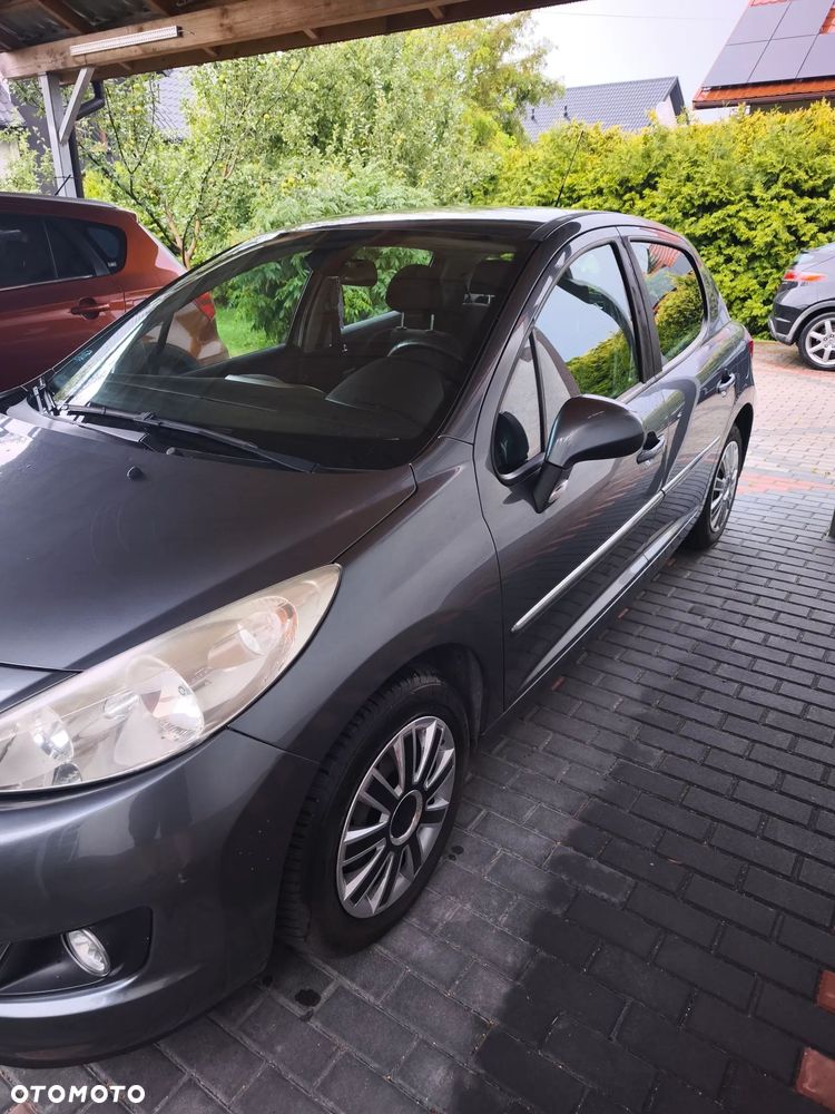 Peugeot 207 1.6 HDi Active - 8