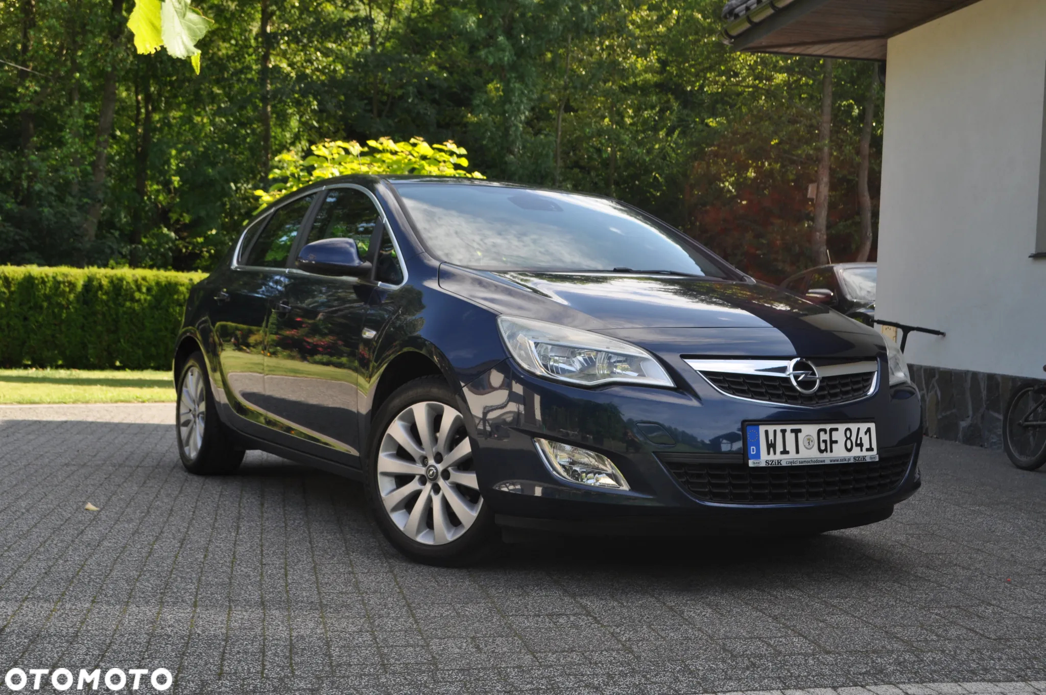Opel Astra 1.4 Turbo Cosmo - 2
