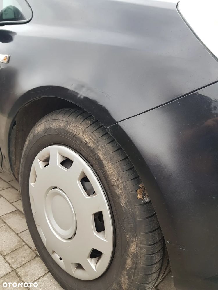 Opel Corsa 1.2 16V Essentia - 7