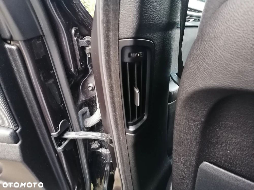 BMW Seria 5 520d Luxury Line - 10