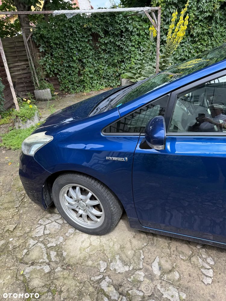 Toyota Prius+ Hybrid 135 Premium - 11