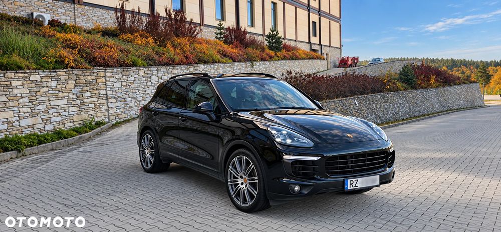 Porsche Cayenne Diesel - 1