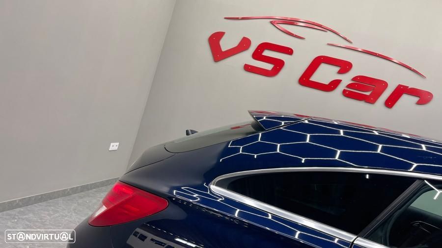 Mercedes-Benz CLA 200 Shooting Brake d 7G-DCT UrbanStyle Edition - 38