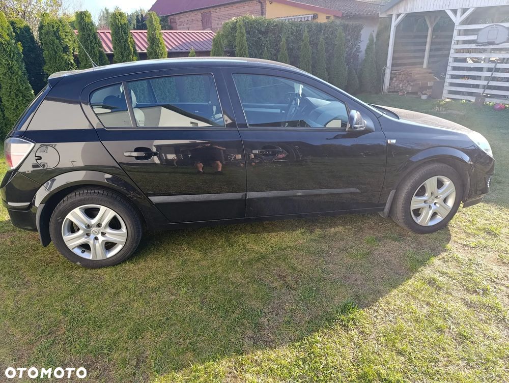 Opel Astra 1.4 - 3