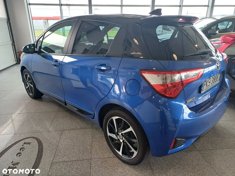Toyota Yaris 1.5 Selection - 4