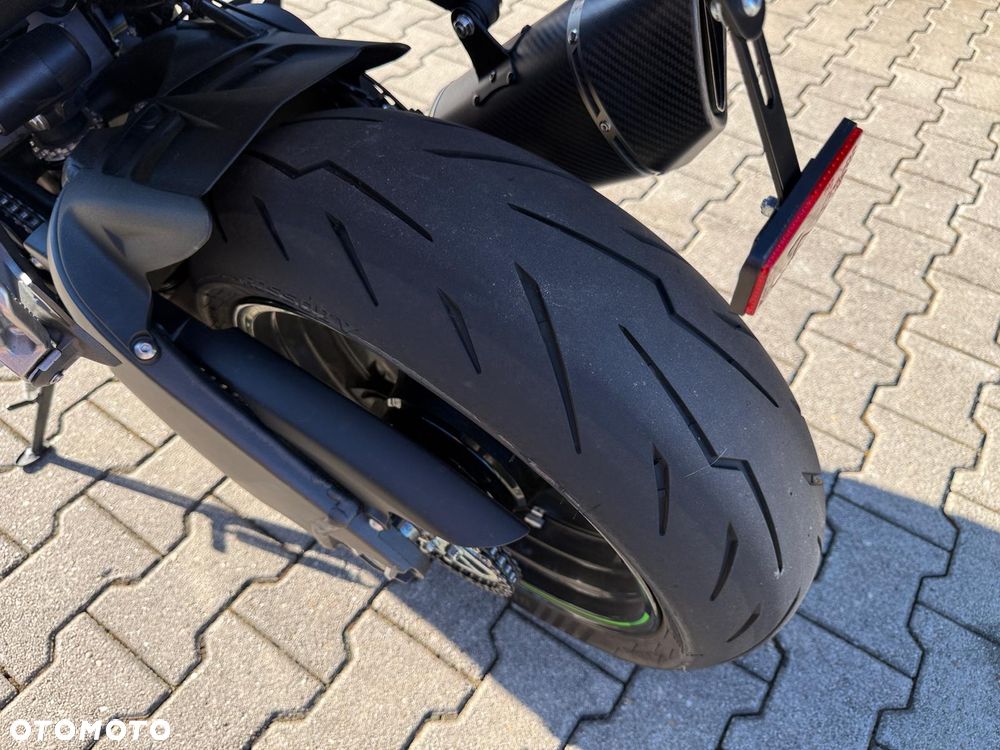 Kawasaki ZX - 11