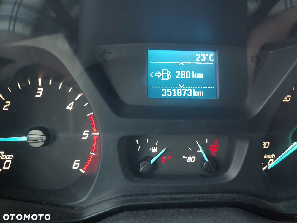 Ford transit - 13
