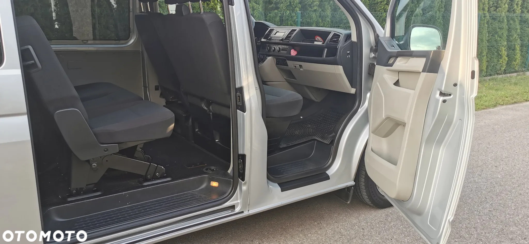 Volkswagen Transporter T6 TDI L1H1 Mixt - 5