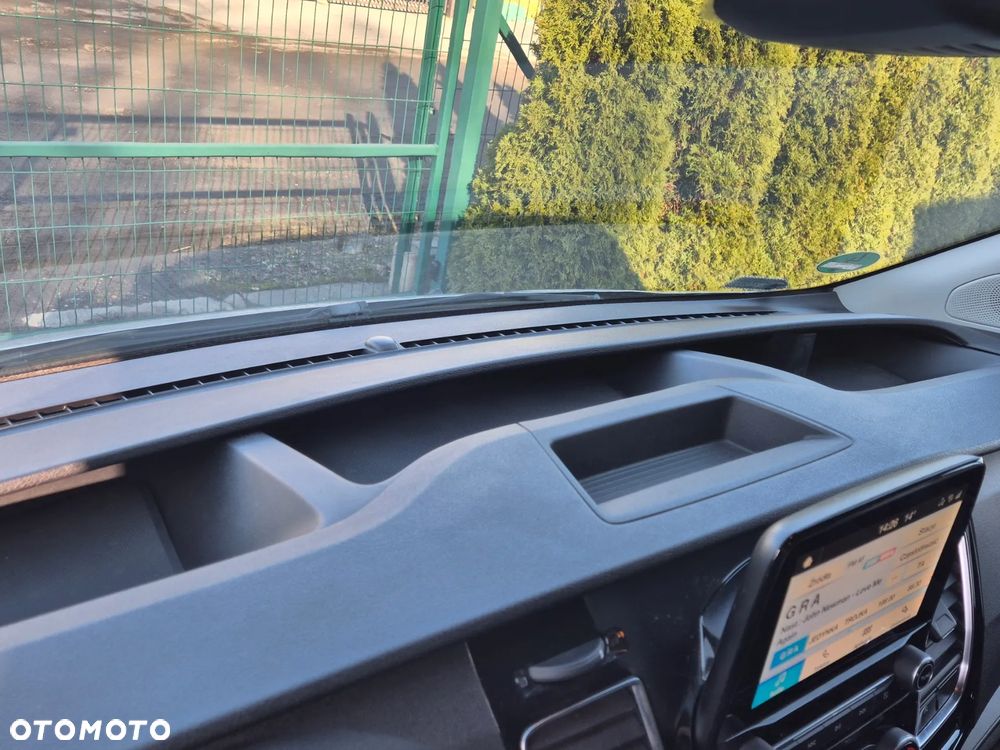 Ford Transit Custom - 10