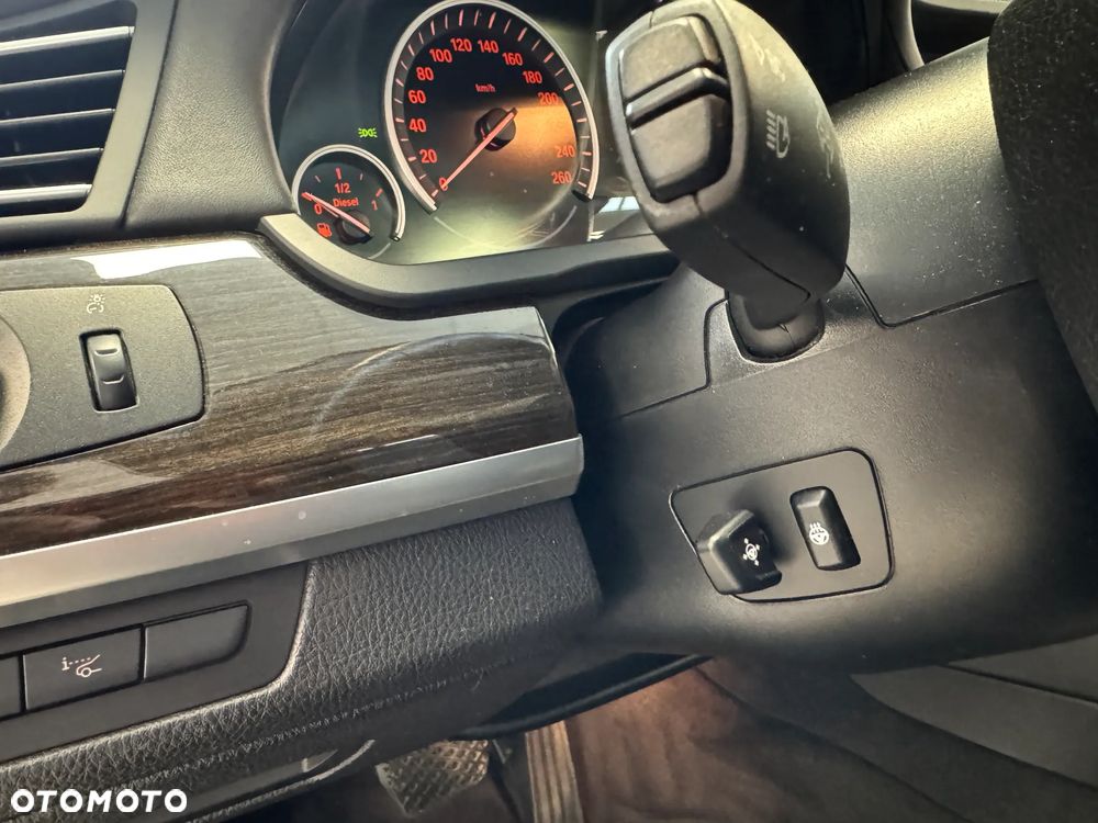BMW Seria 7 - 15