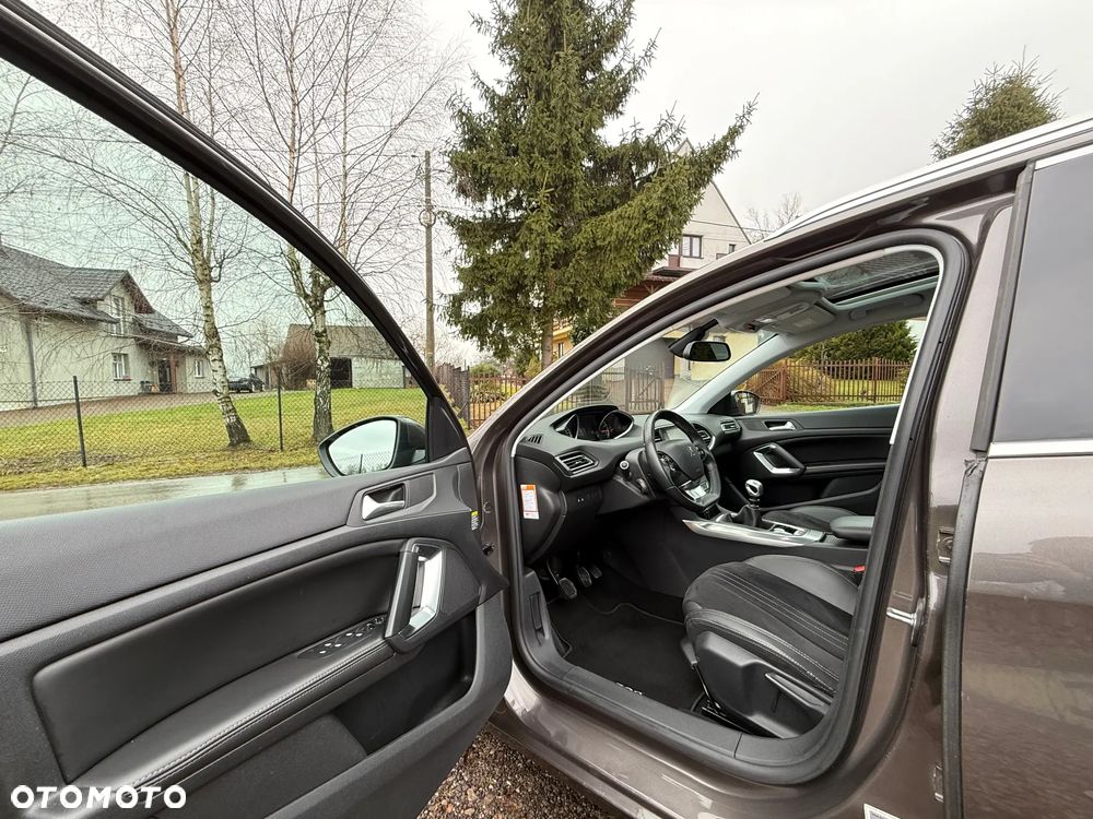 Peugeot 308 PureTech 130 Stop & Start Allure - 14