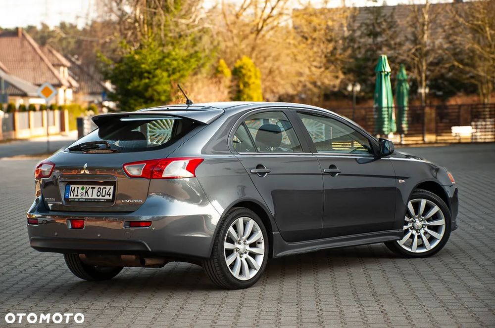 Mitsubishi Lancer 1.8 CVT Intense - 3