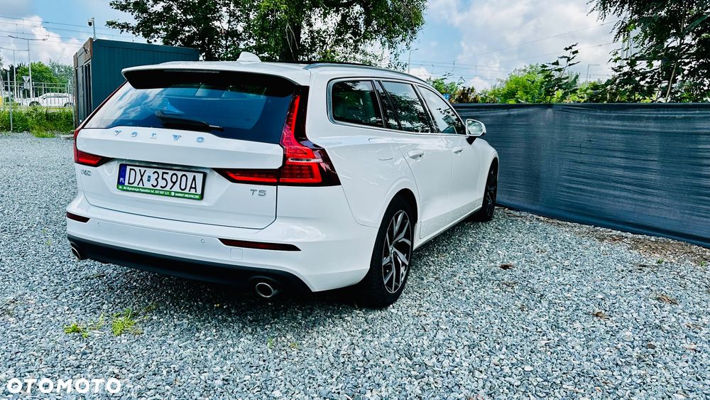 Volvo V60 T5 Geartronic Momentum - 8