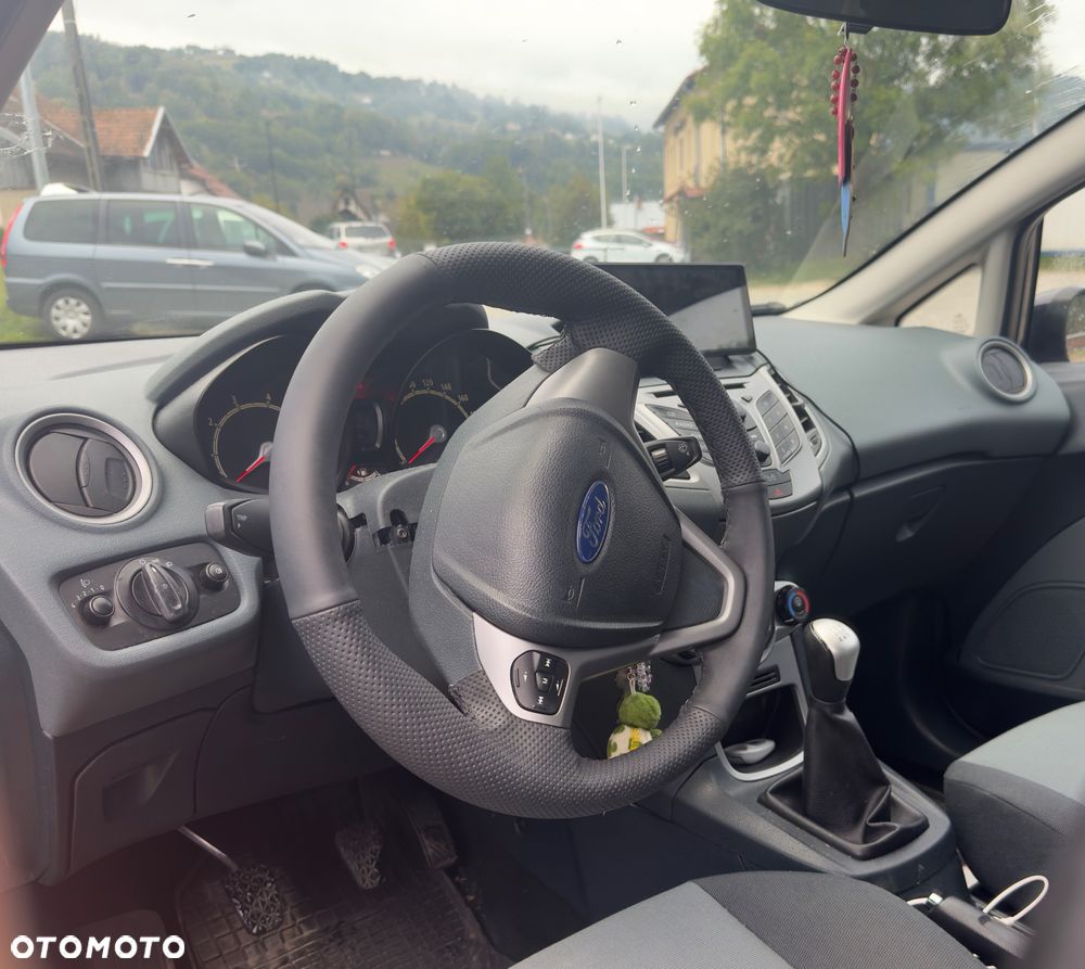 Ford Fiesta 1.25 Ambiente - 10