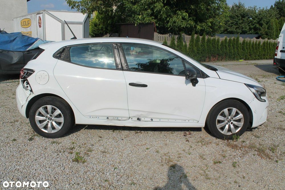 Renault Clio - 6