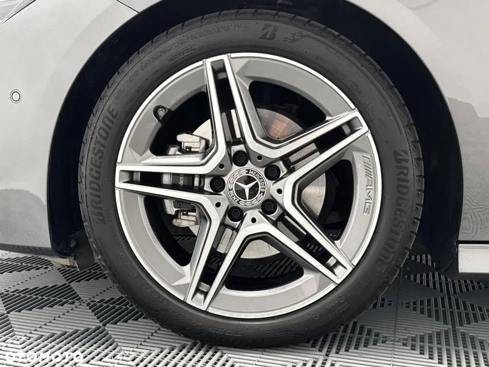 Mercedes-Benz CLA 180 AMG Line 7G-DCT - 9
