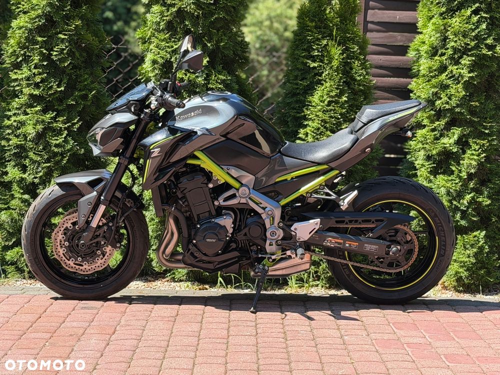 Kawasaki Z 900 - 7