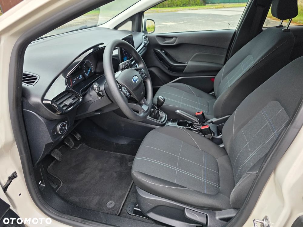 Ford Fiesta 1.0 EcoBoost S&S TREND - 8