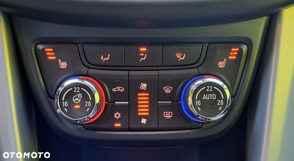 Opel Zafira - 19