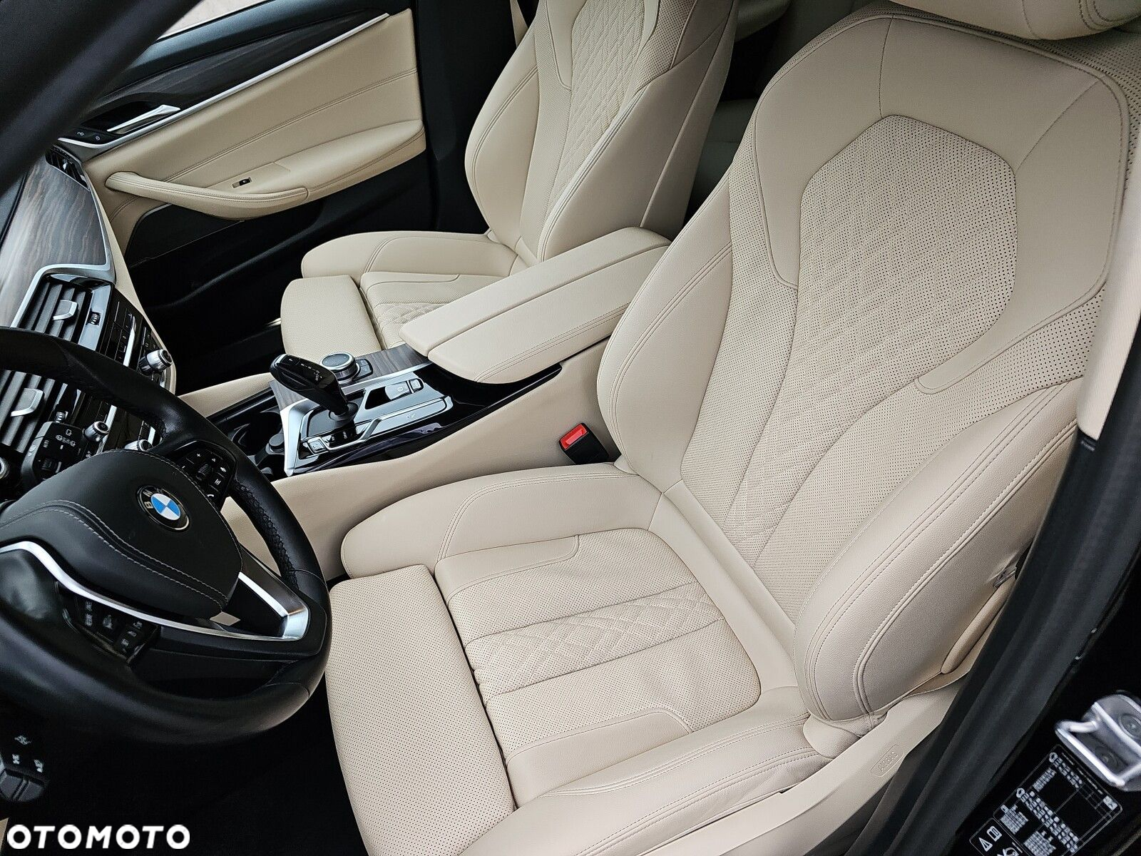 BMW Seria 5 - 12