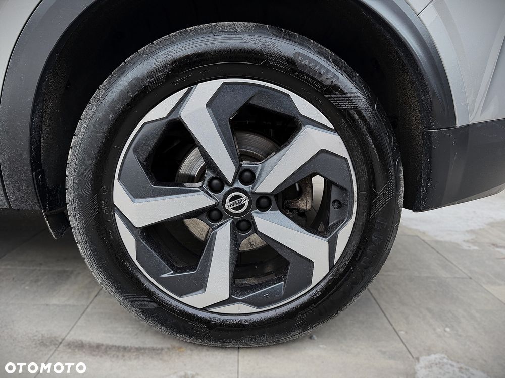 Nissan Qashqai 1.3 DIG-T N-Connecta EU6d - 22