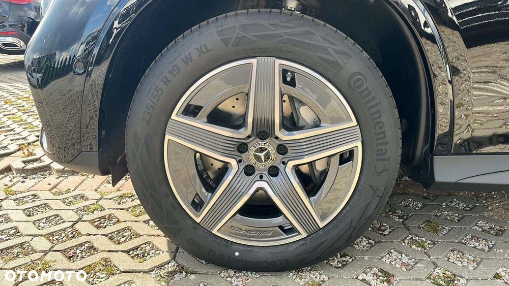 Mercedes-Benz GLC - 16