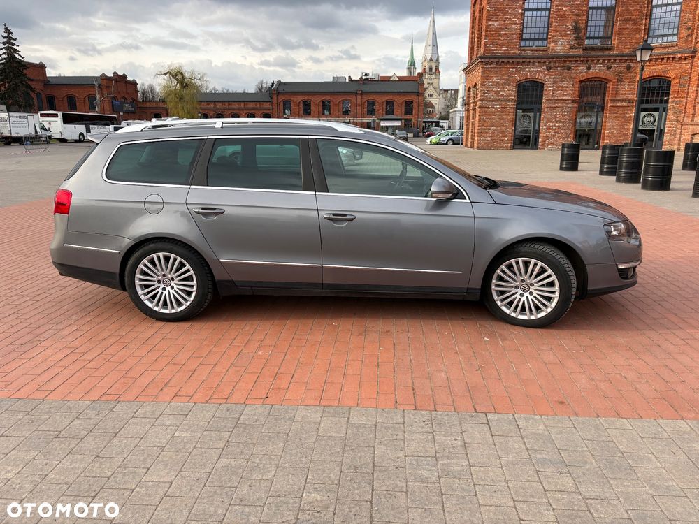 Volkswagen Passat - 5