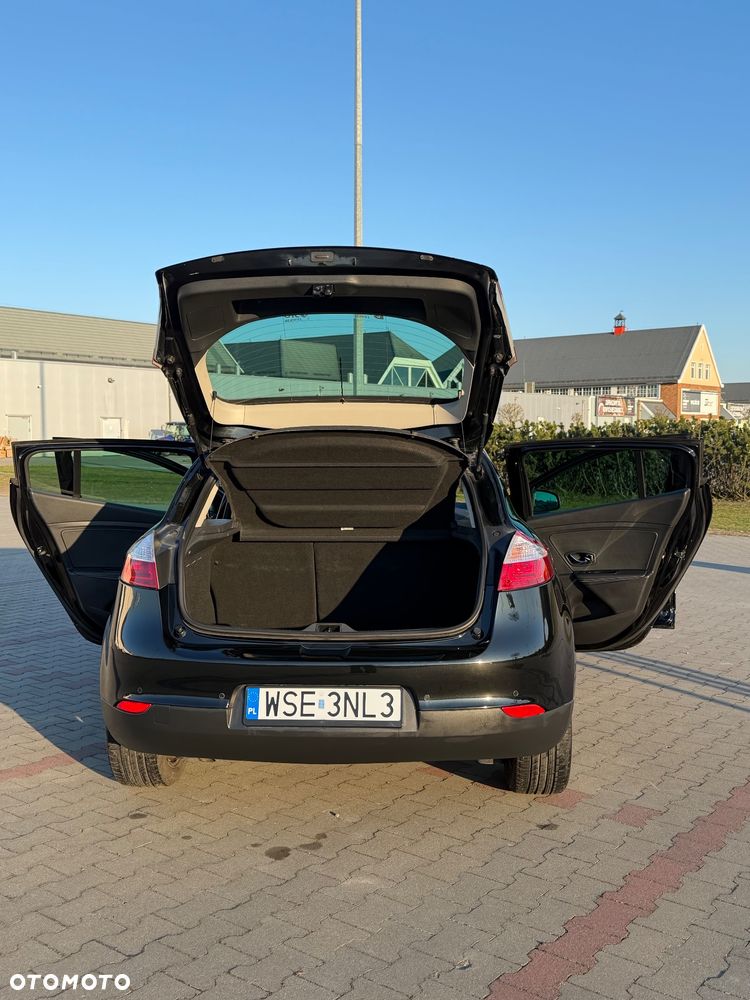 Renault Megane ENERGY dCi 110 Start & Stop Bose Edition - 10