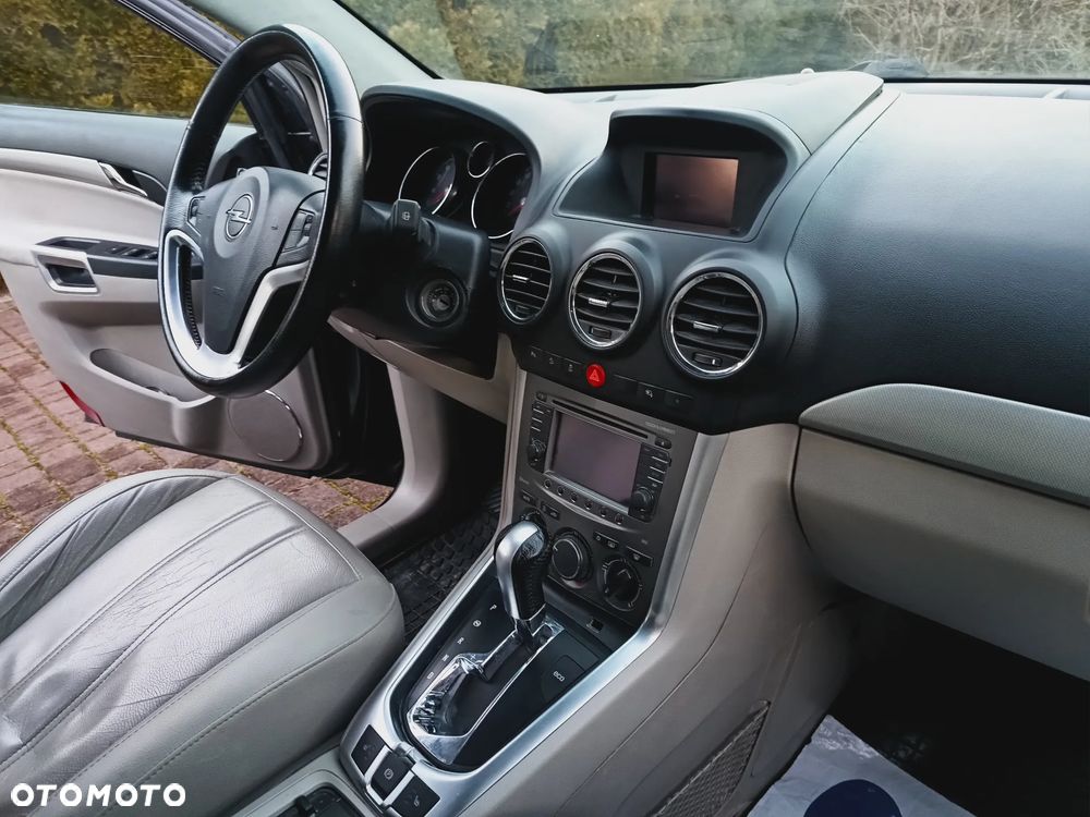 Opel Antara 2.4 Cosmo - 14