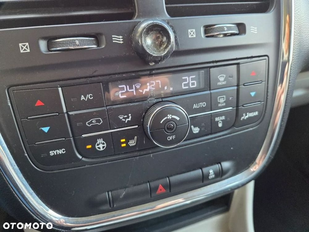 Lancia Voyager - 13