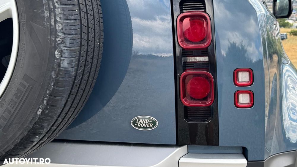 Land Rover Defender - 18