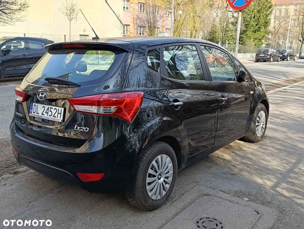 Hyundai ix20 1.4 blue Comfort - 3