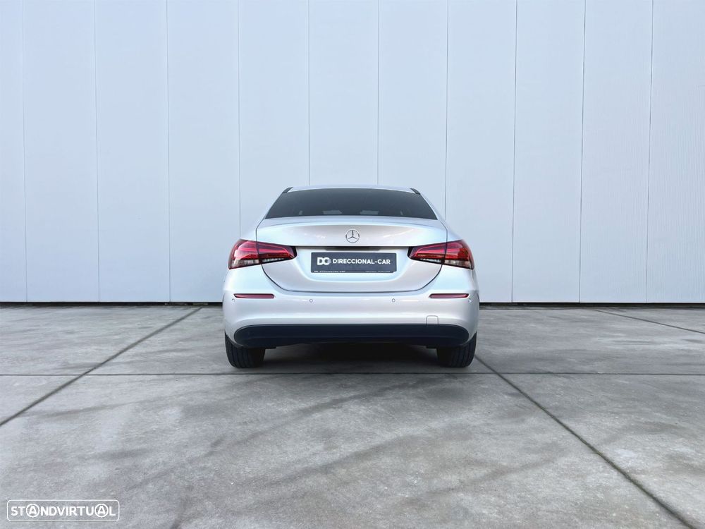 Mercedes-Benz A 180 Limousine d Business Solutions Aut. - 8