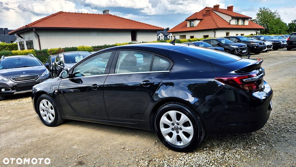Opel Insignia 1.6 T Cosmo S&S EU6 - 19